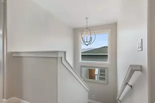 572 E Rockwell Vis, Draper, UT 84020 - Photo 11