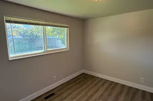 600 Maple Dr N, Smithfield, UT 84335 - Photo 17