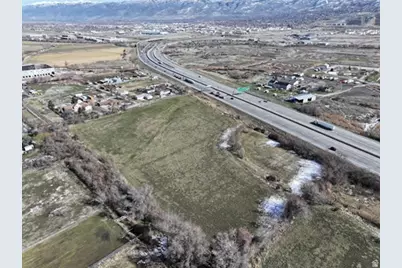 2075 W 2670 N, Salt Lake City, UT 84116 - Photo 7