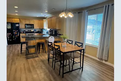 83 Canterbury Cir, Logan, UT 84321 - Photo 21