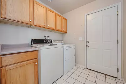 11463 S 2510 W, South Jordan, UT 84095 - Photo 9