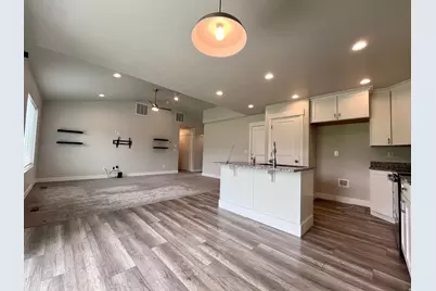 2396 N 200 E, North Logan, UT 84341 - Photo 9