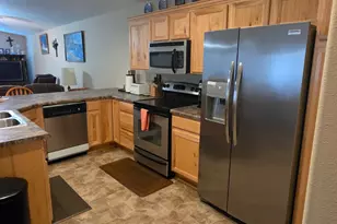 1330 N Dixie Downs Dr, Saint George, UT 84770 - Photo 11