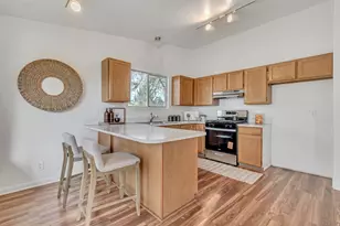 495 W 2550 N, Harrisville, UT 84414 - Photo 5