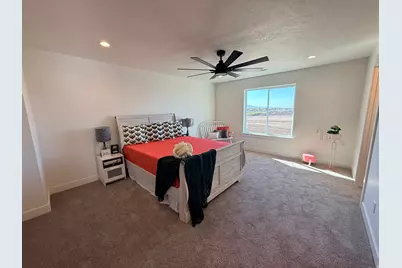 2405 W 3200 N, Farr West, UT 84404 - Photo 9