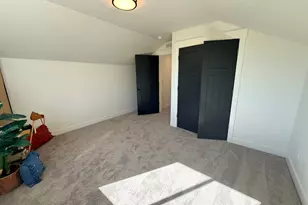 2405 W 3200 N, Farr West, UT 84404 - Photo 15