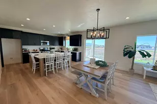 2405 W 3200 N, Farr West, UT 84404 - Photo 25