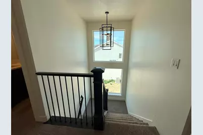 2405 W 3200 N, Farr West, UT 84404 - Photo 19