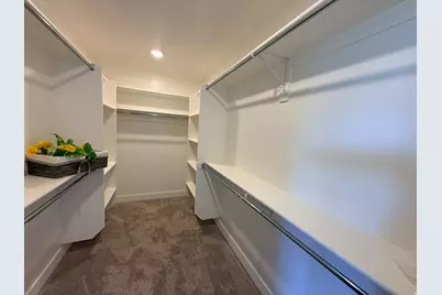 2405 W 3200 N, Farr West, UT 84404 - Photo 13