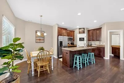 1822 W 795 S #222, Orem, UT 84059 - Photo 7