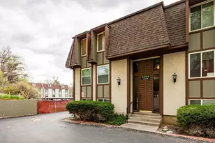 5384 S Willow Ln E, Murray, UT 84107 - Photo 9