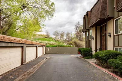 5384 S Willow Ln E #E, Murray, UT 84107 - Photo 17