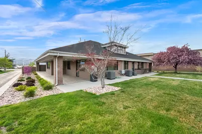 10885 S State St, Sandy, UT 84070 - Photo 45