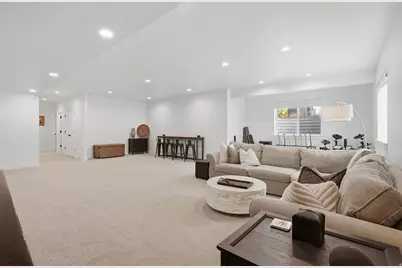 6638 W Braeburn Way S, West Jordan, UT 84081 - Photo 33
