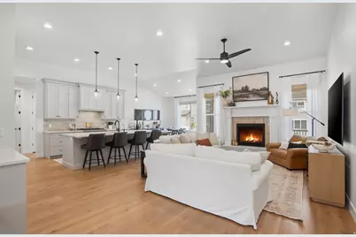 6638 W Braeburn Way S, West Jordan, UT 84081 - Photo 3