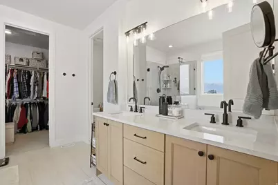 6638 W Braeburn Way S, West Jordan, UT 84081 - Photo 21