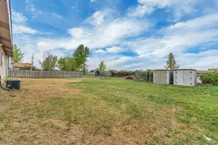 2575 N 2250 W, Farr West, UT 84404 - Photo 17