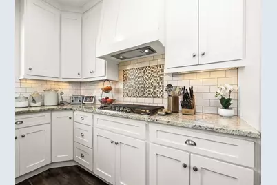 117 E Ridge View Dr, Elk Ridge, UT 84651 - Photo 9