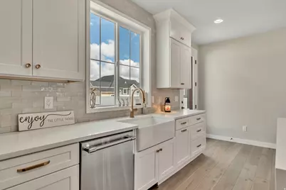 2434 N Eurasion Crane Rd, Clinton, UT 84015 - Photo 17