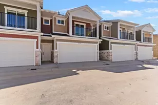 3130 N 1700 E, Layton, UT 84040 - Photo 25