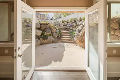 1997 W Crescent Dr, Mapleton, UT 84664 - Photo 31