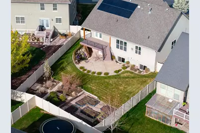 1997 W Crescent Dr, Mapleton, UT 84664 - Photo 5