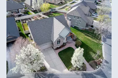 1997 W Crescent Dr, Mapleton, UT 84664 - Photo 3