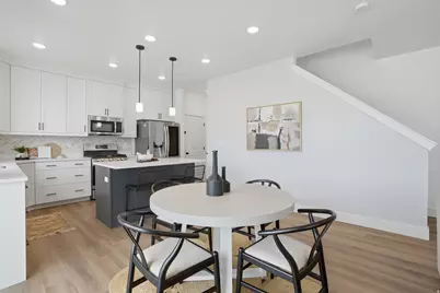 219 E 810 N, Tooele, UT 84074 - Photo 9