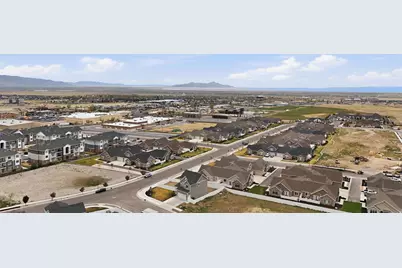 219 E 810 N, Tooele, UT 84074 - Photo 39