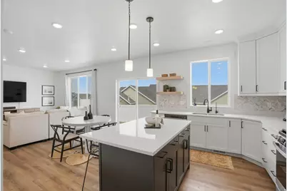 219 E 810 N, Tooele, UT 84074 - Photo 13