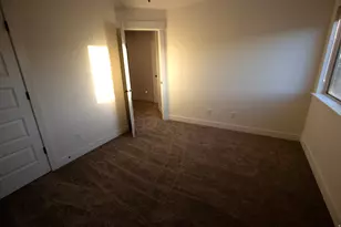 951 W Grizzly Wulff Dr, Bluffdale, UT 84065 - Photo 23