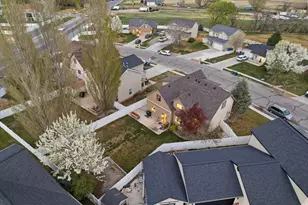358 Lakeview Dr, Lehi, UT 84043 - Photo 23