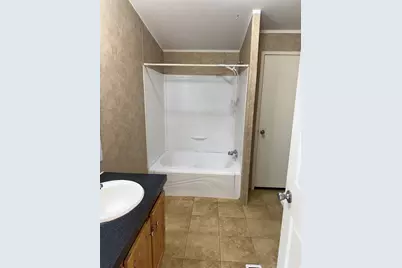 526 N 1350 W #204, Clearfield, UT 84015 - Photo 15