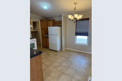 526 N 1350 W #204, Clearfield, UT 84015 - Photo 3