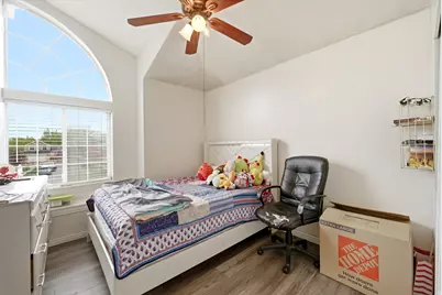 1037 W State Cir, Salt Lake City, UT 84104 - Photo 11