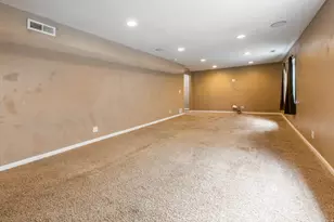 8349 S Sawtooth Oak Dr, West Jordan, UT 84081 - Photo 17