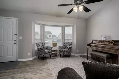 7960 S Shayla Dr, West Jordan, UT 84088 - Photo 3