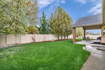 816 N 2700 W, Layton, UT 84041 - Photo 29