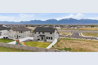 13334 S Henning Cir, Herriman, UT 84096 - Photo 57
