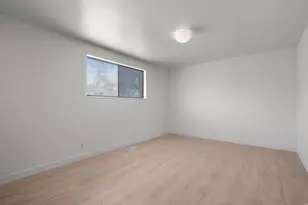 849 N Dorothea Way, Salt Lake City, UT 84116 - Photo 9