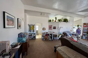 445 W Vance Dr, Kanab, UT 84741 - Photo 3
