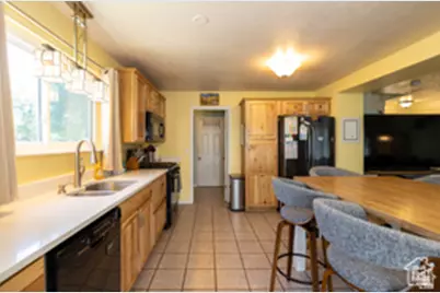 1250 N Lewis Peak Dr, Ogden, UT 84404 - Photo 9