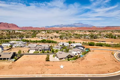 W Clary Hills Dr #24, Santa Clara, UT 84765 - Photo 9