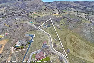 2252 E Lauren Ln, Liberty, UT 84310 - Photo 9