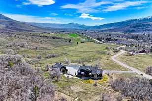 2252 E Lauren Ln, Liberty, UT 84310 - Photo 89