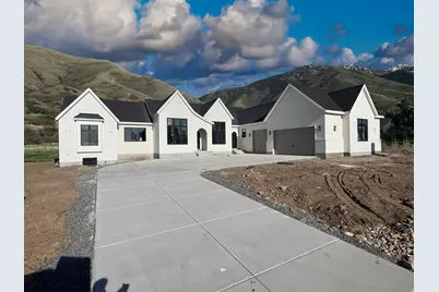 702 N 2000 E #305, Mapleton, UT 84664 - Photo 1