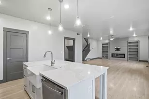 2489 N 1100 E, North Ogden, UT 84414 - Photo 17
