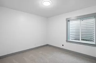 2489 N 1100 E, North Ogden, UT 84414 - Photo 29