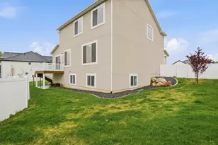 2489 N 1100 E, North Ogden, UT 84414 - Photo 43