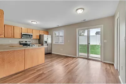 170 W 2525 N #15, Harrisville, UT 84414 - Photo 7